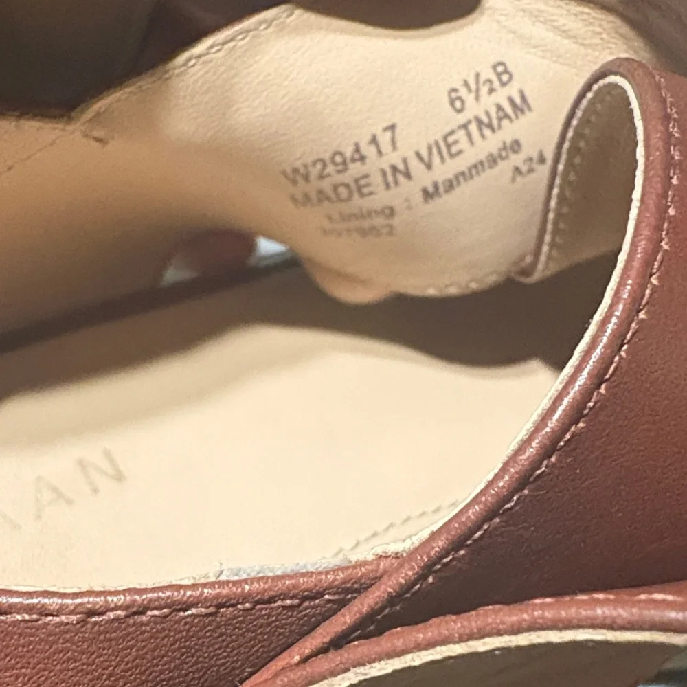 Women COLE HAAN Brown Strappy Platform Sandals SIZE: 6.5 B - Picture 8 of 9